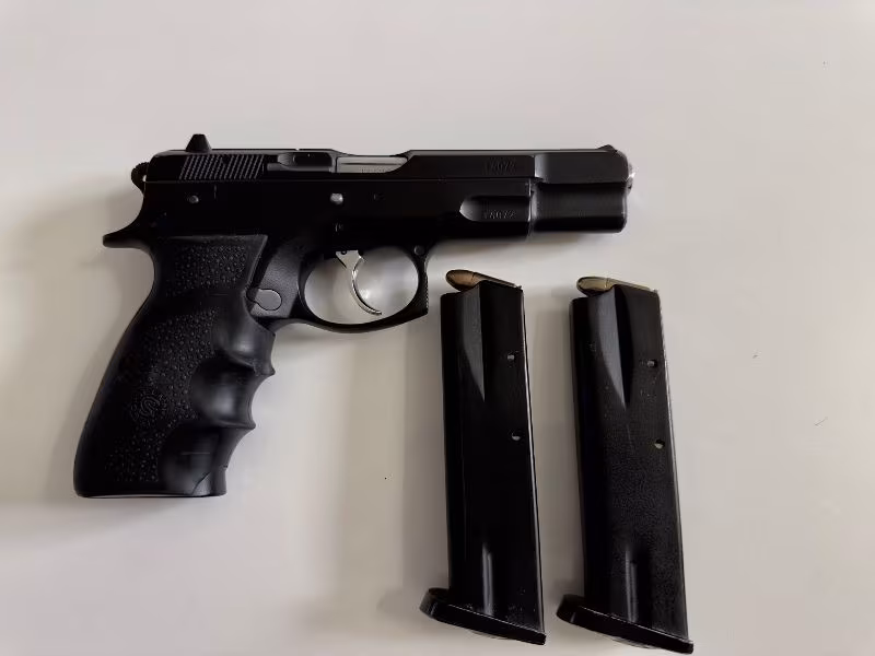 EMEKLİ POLİSTEN CZ 75 B