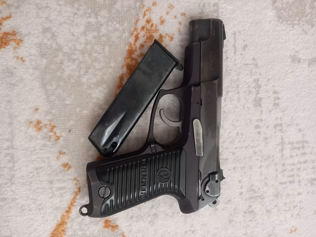 Ruger p 85 301