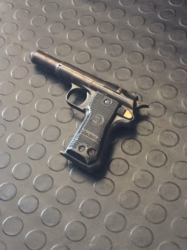 Uzun borulu Astra 9mm