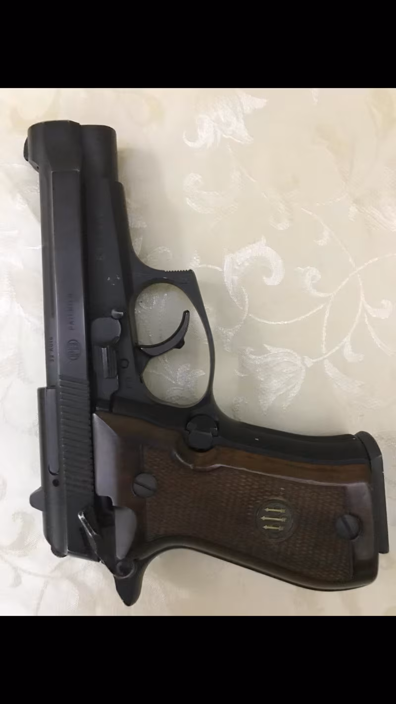 Beratta silah 7.65 taşıma ruhsatlı