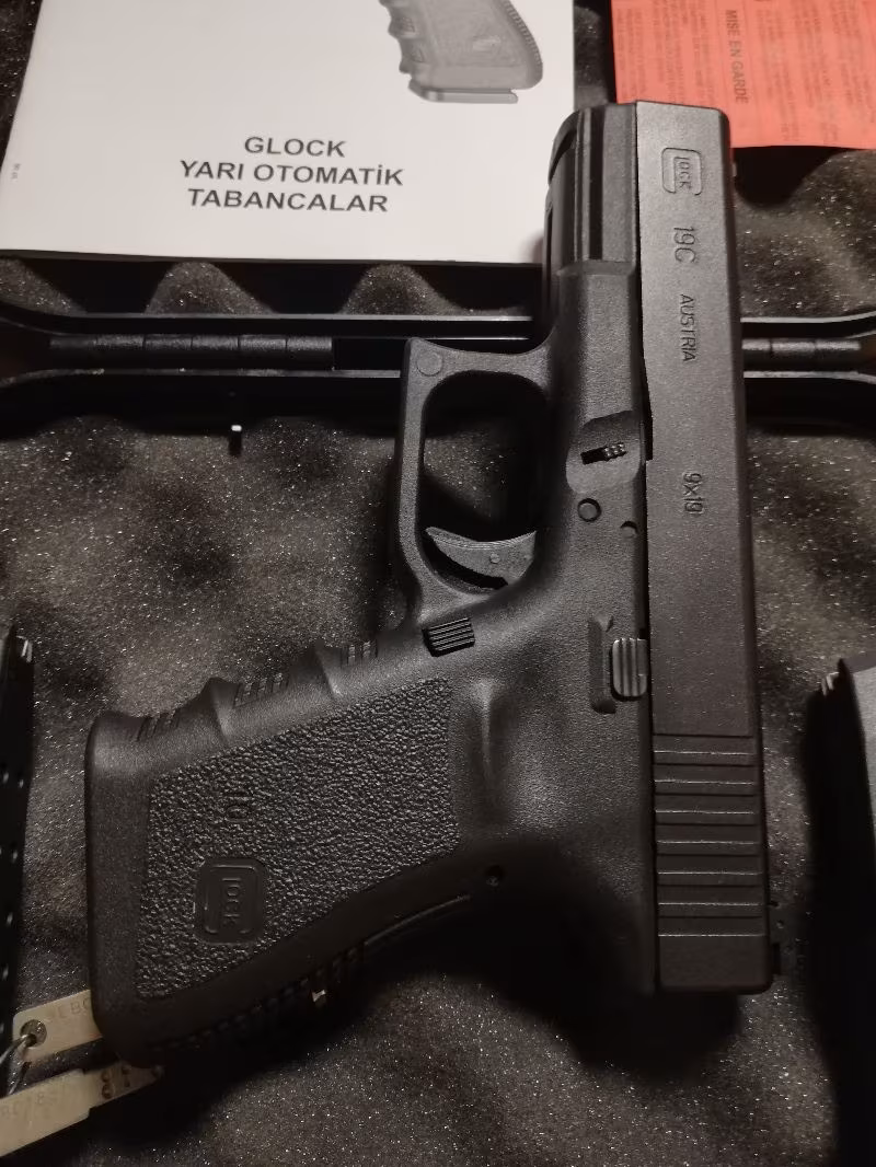 GLOCK 19 C SIFIR