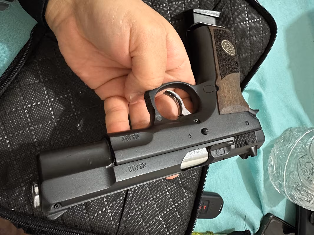 CZ 75 B
