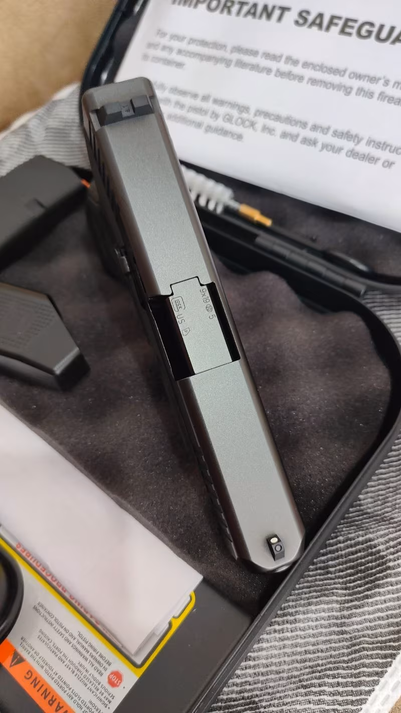 SIFIR GLOCK 19 GEN 5 KAMU PERSONELİNDEN !!!