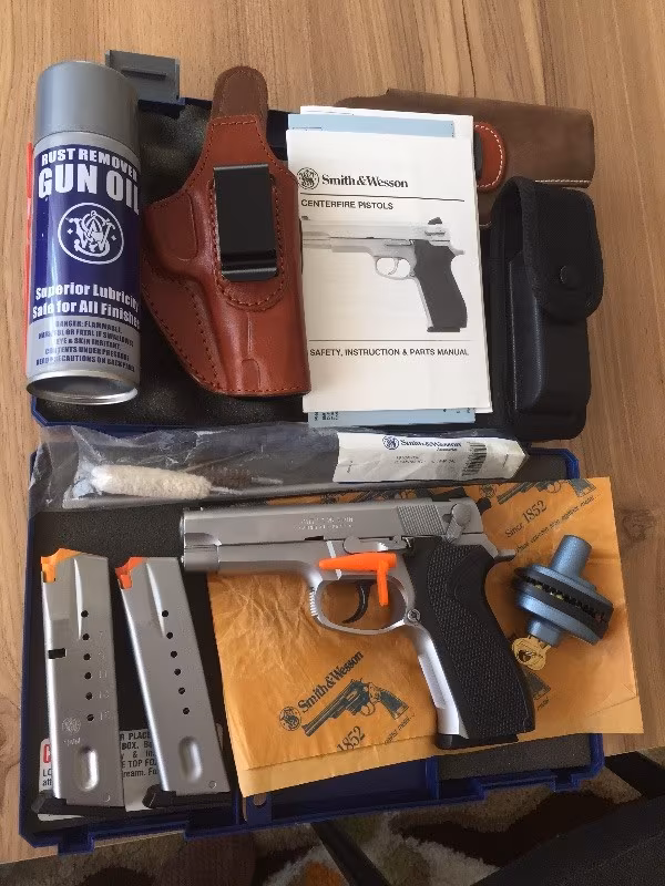 Acil satılık sıfır ayarında sw 5906 şarjörlü smith