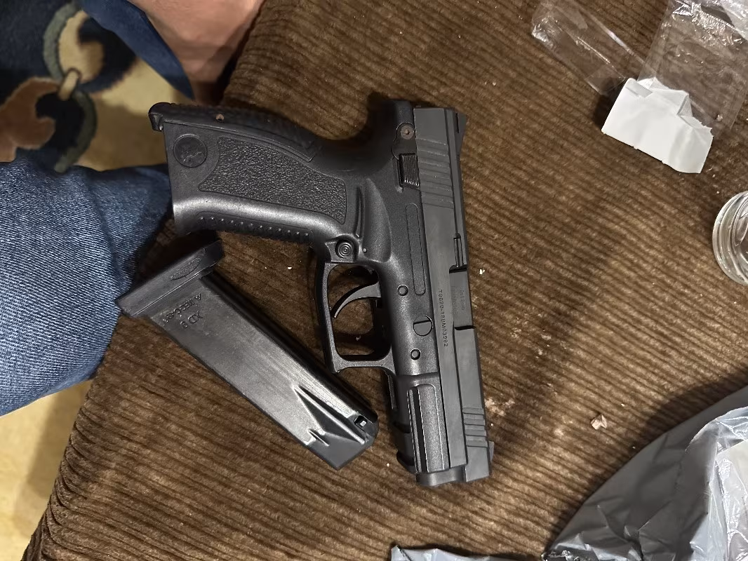 Askeri personelden PX-9