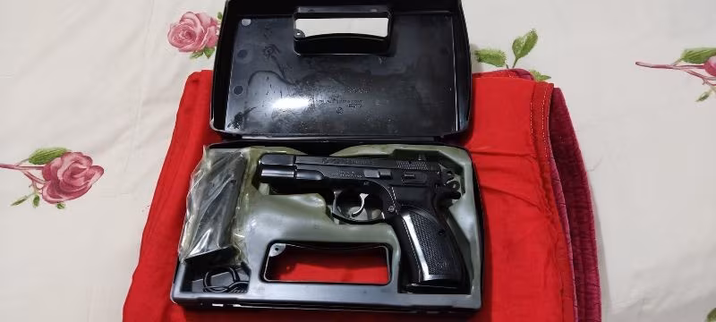 Sahibinden Bulundurma Ruhsatlı CZ75 B