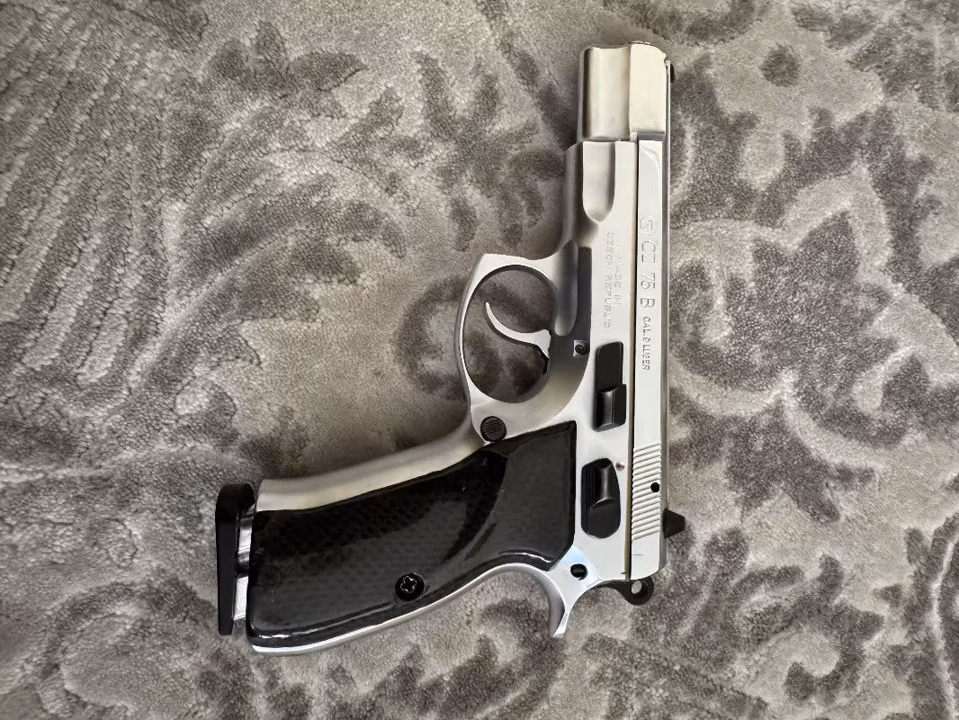 Memurdan CZ 75 B