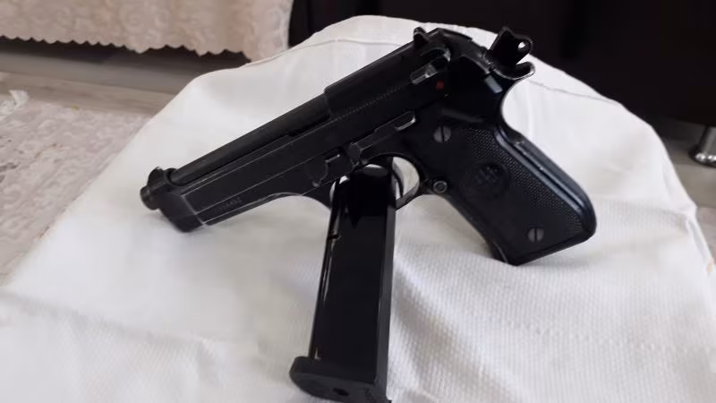 emekli TSK personelinden temiz kullanılmış BERETTA MOD92 15+1