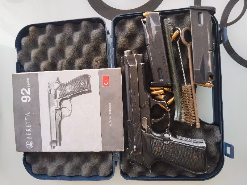 Emekli emniyet personelinden