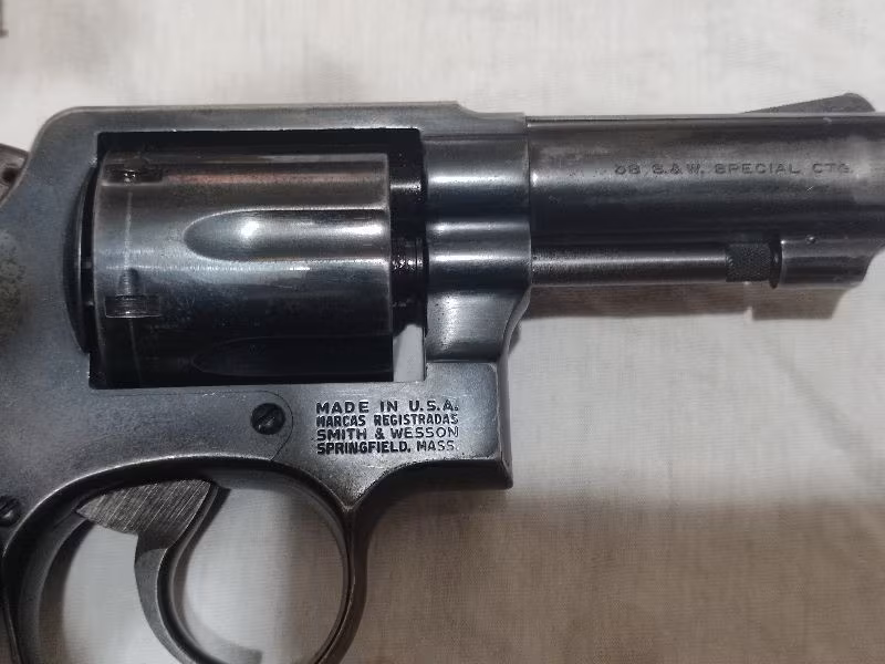 Emekli Memurdan Satılık Smith Wesson