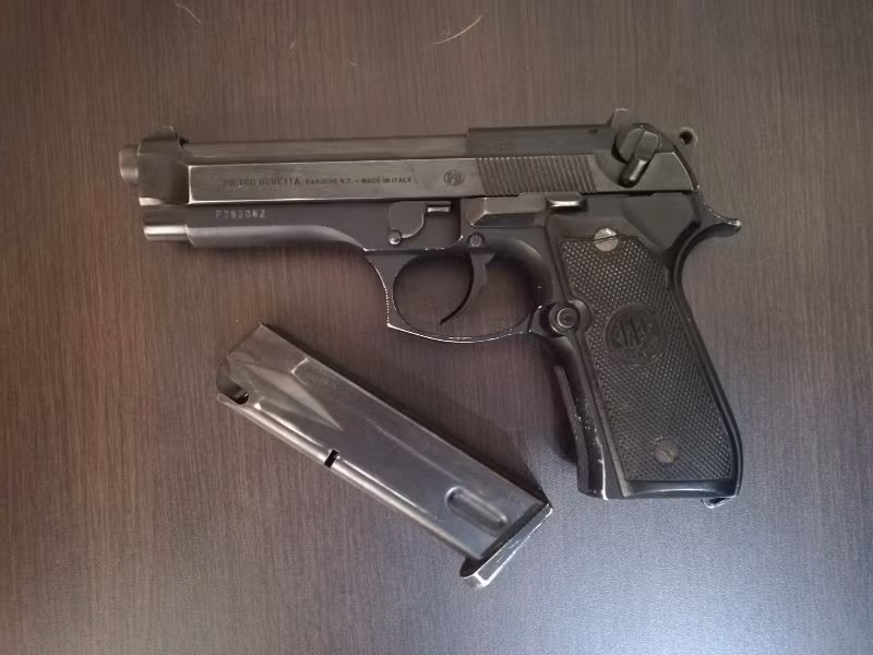 EMEKLİ ASKERDEN İLTALYAN BERETTA FS 92 15+1