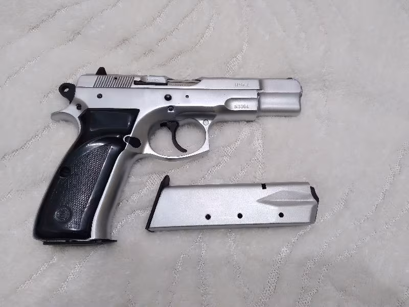 SIFIR AYARINDA CZ.75