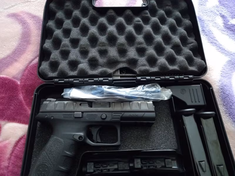 Beretta apx