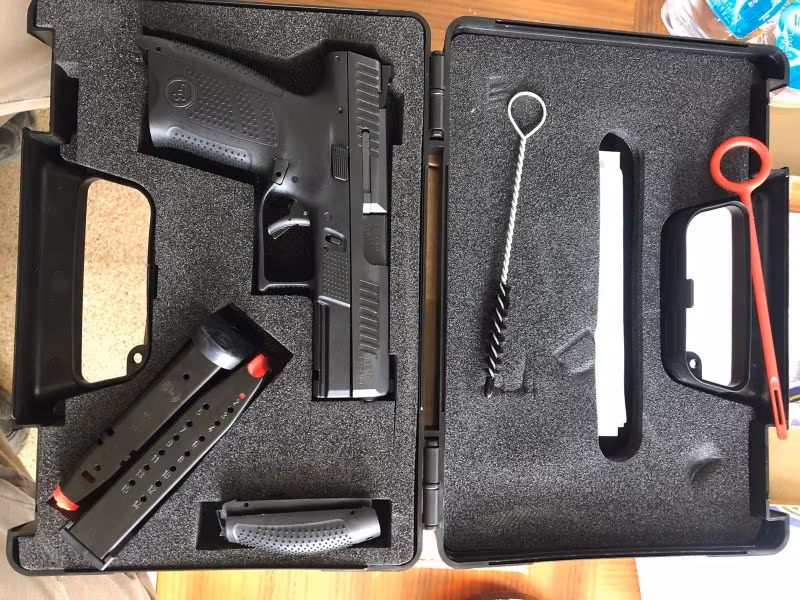 CZ P10 C Sıfır kutusunda son kalan