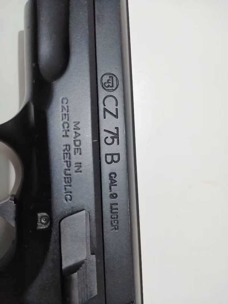 CZ 75 B