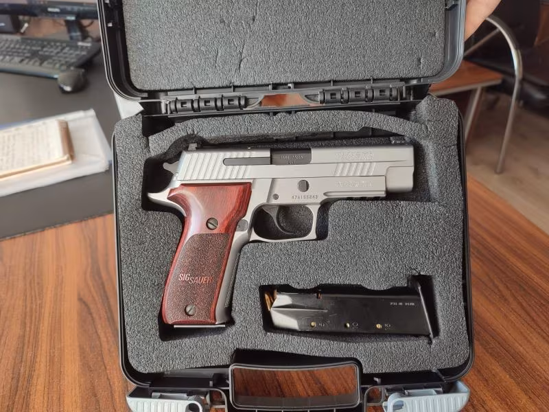 Temiz silah almak isteyenler telefondan detaylı bilgi verilecektir