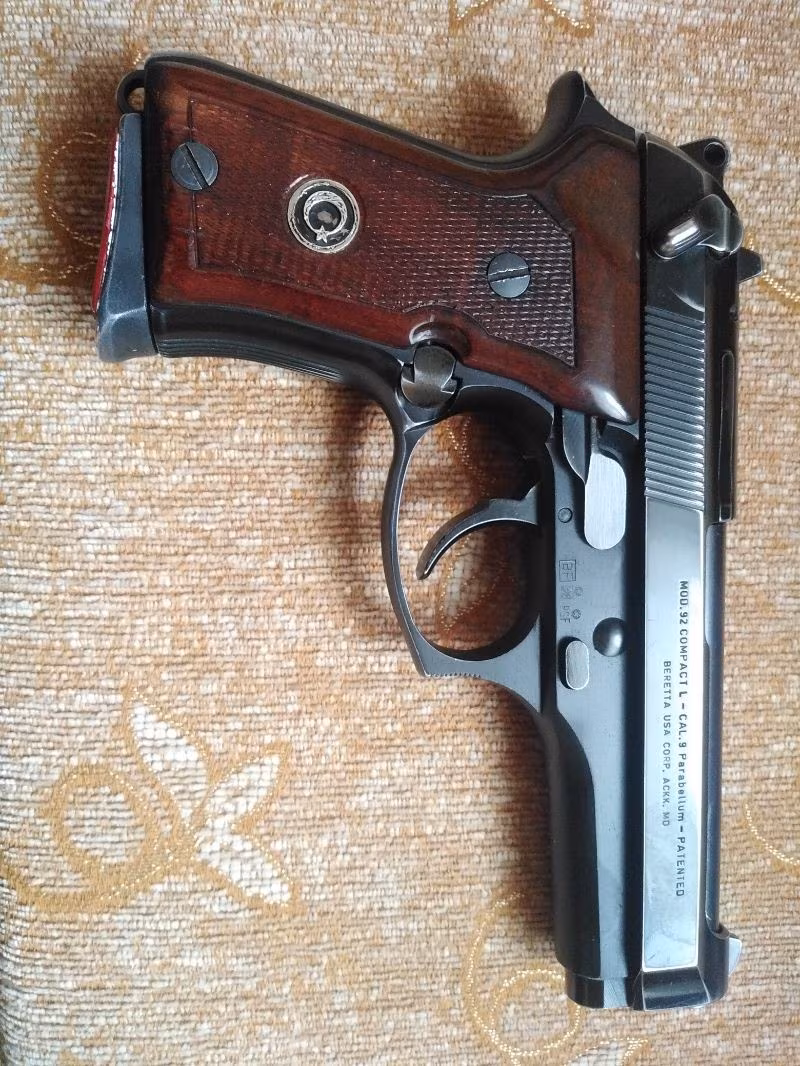 az ve temiz kullanılmış iyi bir silah