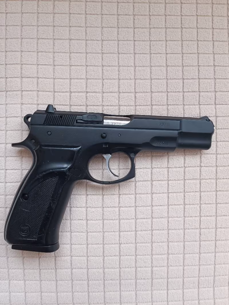 CZ75B TEMİZ
