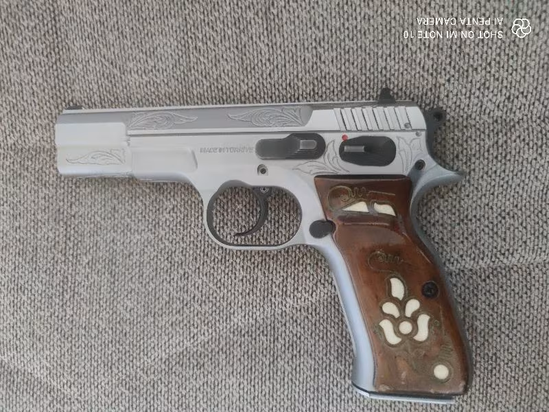 Sarsılmaz Kılınç 2000 Ligt işlemeli