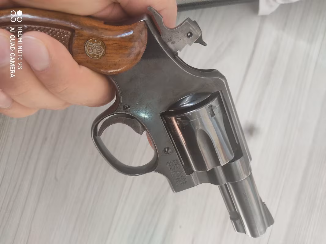 Smith wesson 38 toplu ve öfkeli