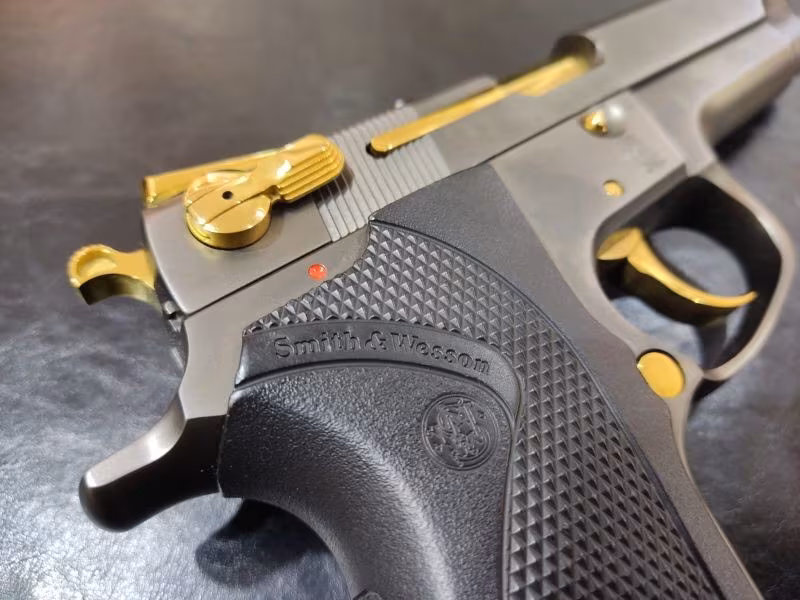 HATASIZ SMİTH&VESSON 9MM MOD:5906