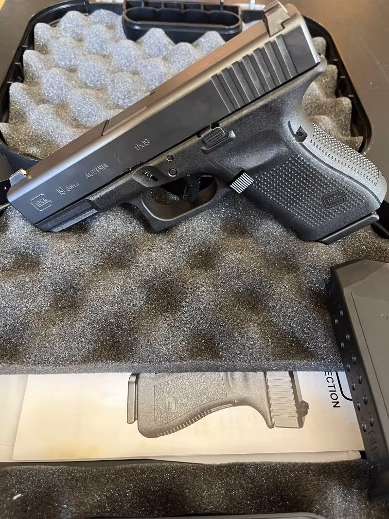 Kamu Görevlisinden GLOCK 19 GEN4