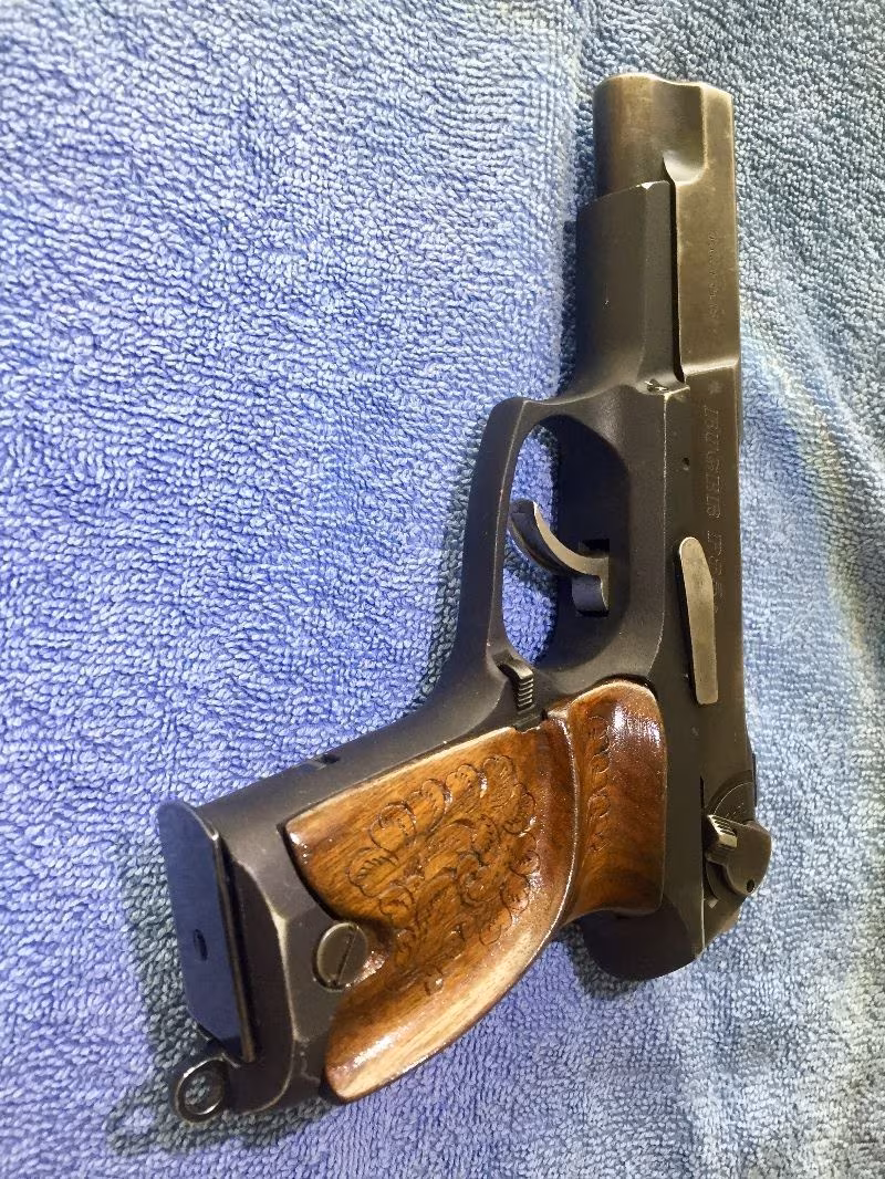 satılık orjinal Ruger P85  9 mm