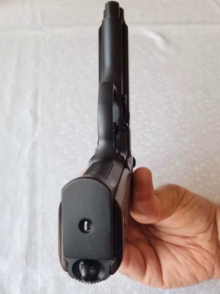 YARGI MENSUBUNDAN BERETTA 92FS (15+1) 9×19 KALİBRE