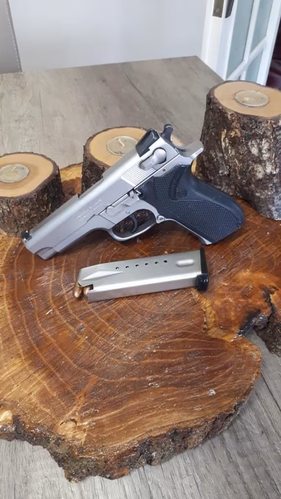 SMITH WESSON 5906