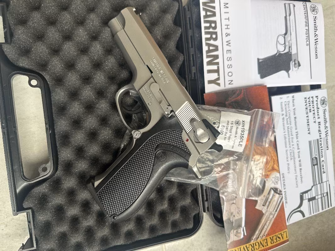 5906 SMİTH WESSON 15+1 USA