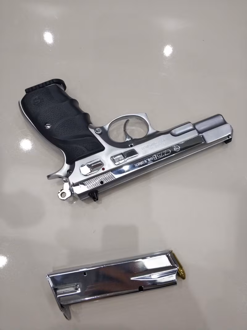 emekli polisten temiz cz75