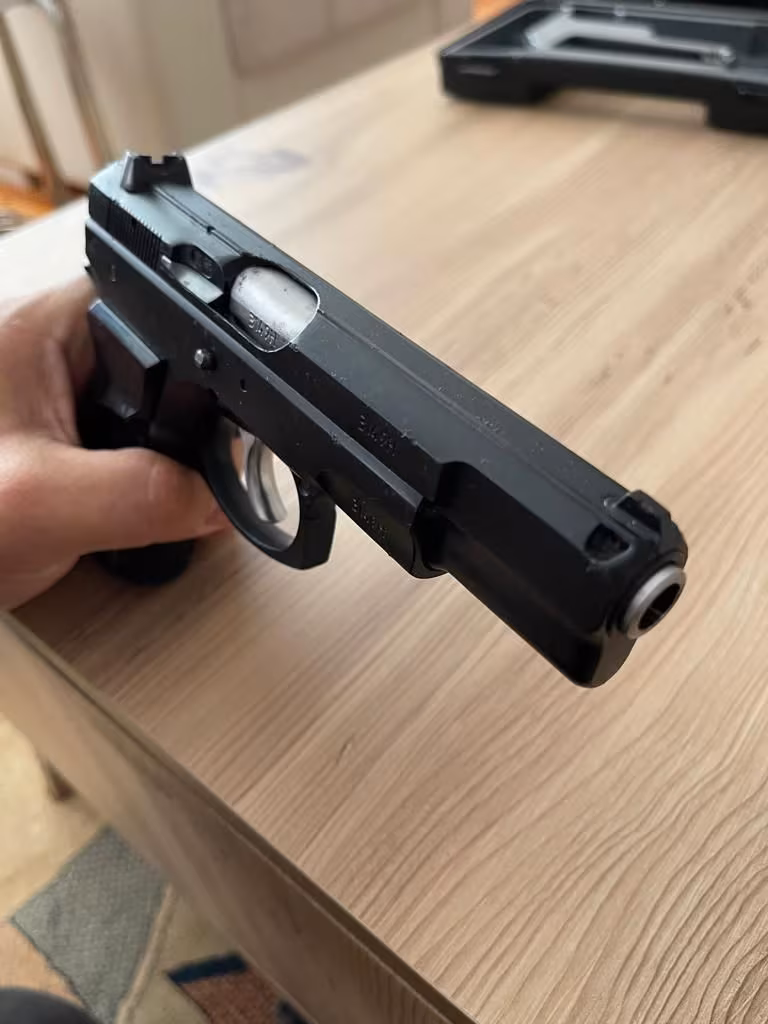 0 ayarinda ilk elden Cz 75 B