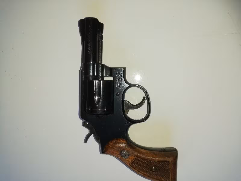 Memurdan Smith Wesson