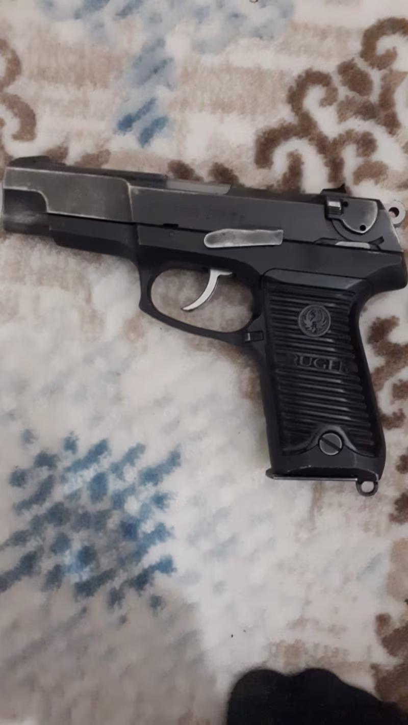 EMEKLİ BEKÇİDEN SATILIK RUGER MARKA SİLAH