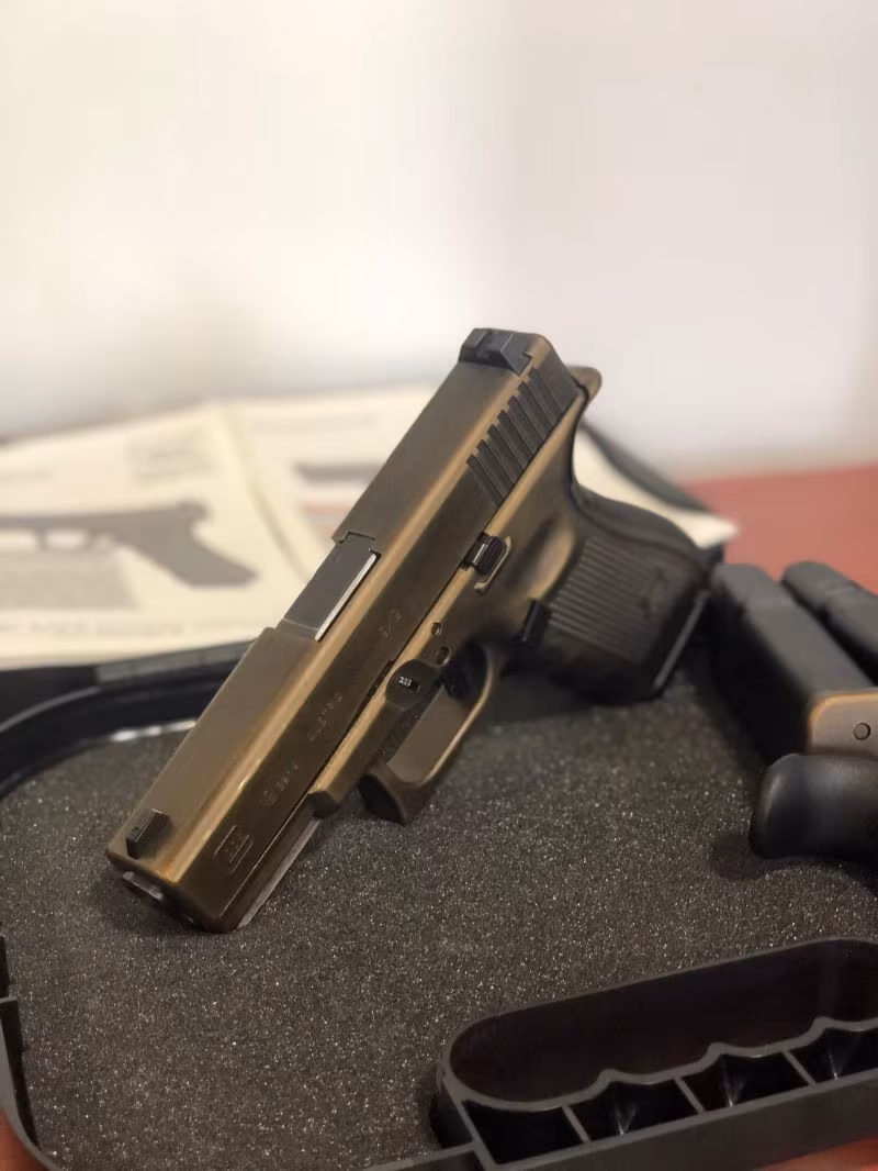 Ruhsatlı Glock