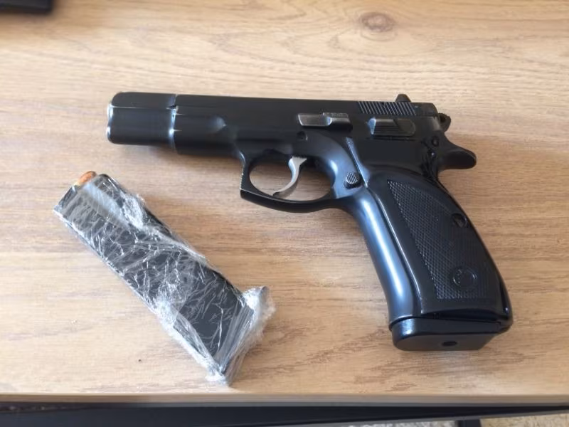 EMNİYET MENSUBUNDAN CZ 75 B