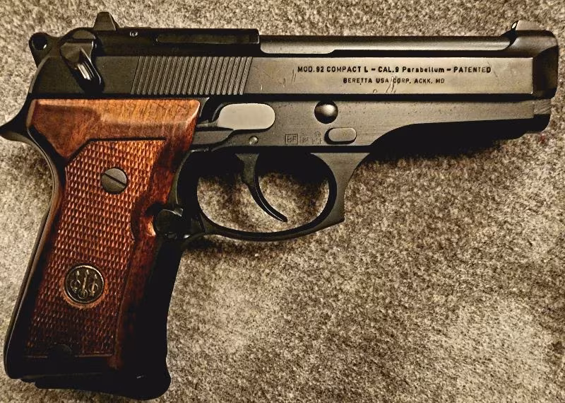 Sıfır kutusunda Baretta