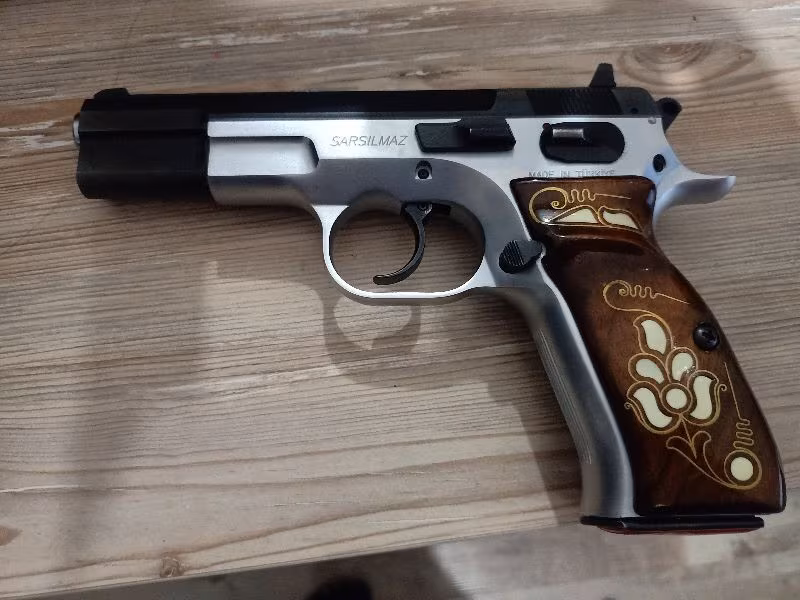 Sarsılmaz kılınç lıght