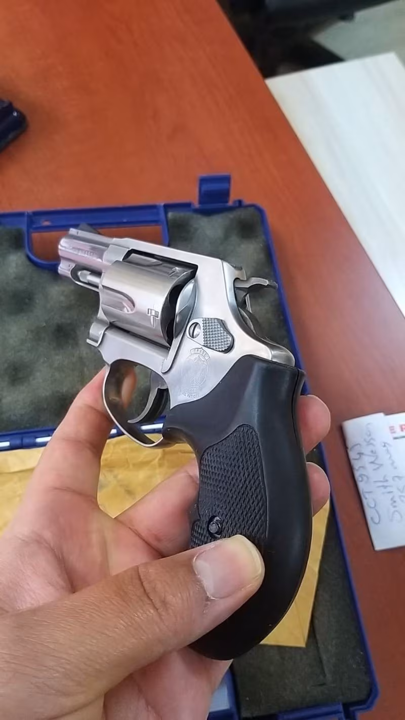 357 smith wesson USA den ithal 2.5 inç toplu silah neredeyse hiç kullanılmamış bulundurma ruhsatlı