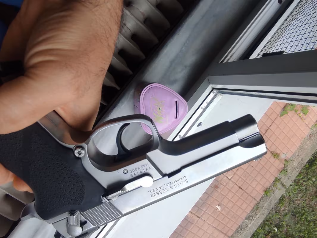 Kamu Personelinden temiz smith wesson 17+1