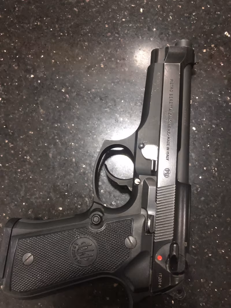 Beretta Silah