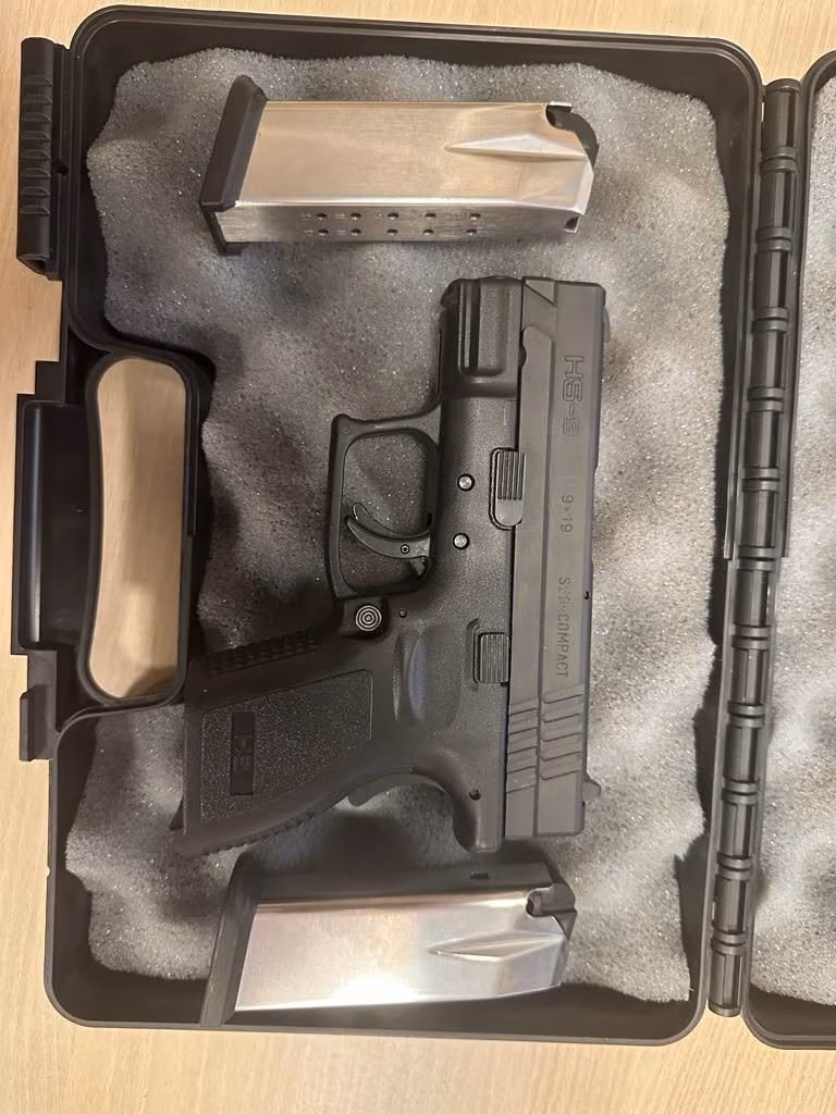 Hs 9 sub Compact