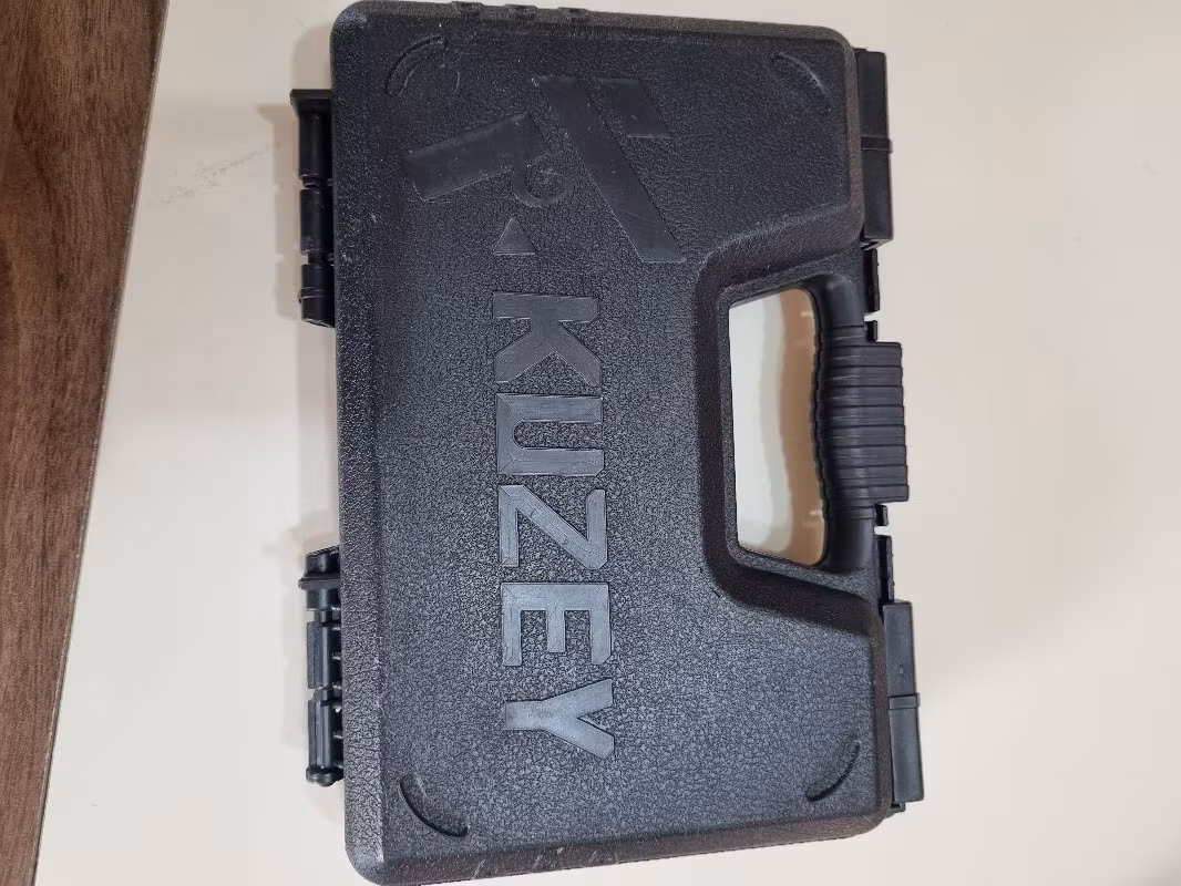 DÜĞMELİ BERETTA