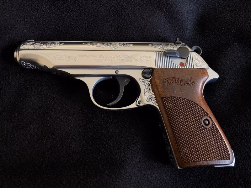 İHTİYAÇTAN ACİL SATILIK WALTHER PP 7,65 TEMİZ ÇİFT ŞARJÖR