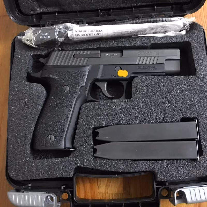 SIFIR SİGSUAR P229 AMERİKAN NİTRON SÜRGÜ ÇEKİLMEMİŞ ORİJİNAL KUTUSUNDA TÜM APARATLARI MEVCUT