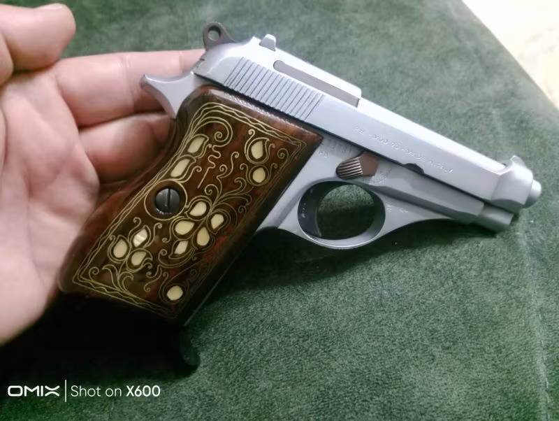 EMEKLİ POLİSTEN 7,65 DÜGMELİ BERETTA
