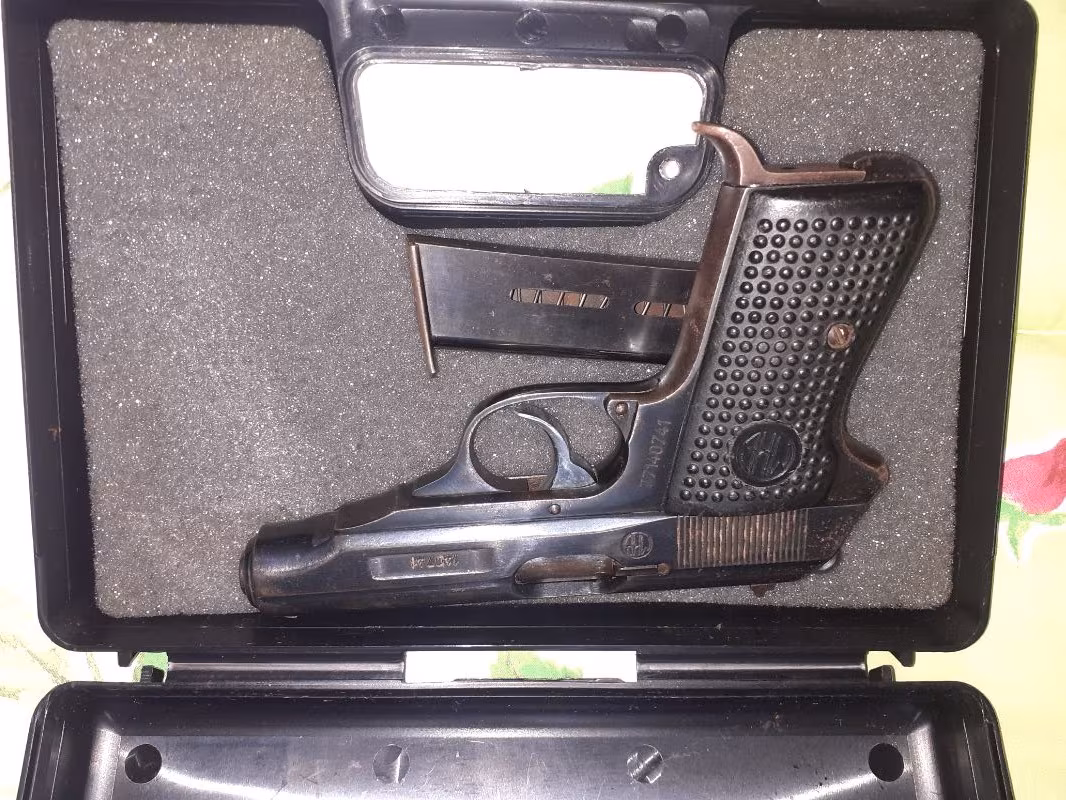 Emekli Emniyet görevlisinden satılık