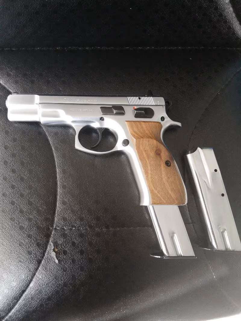 CZ 75 B