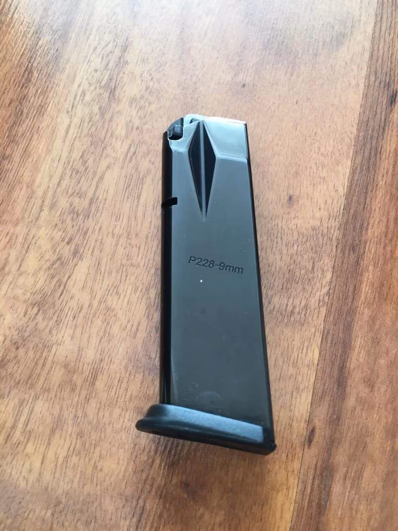 Sig sauer P.228-229 15+1 Orjinal şarjör