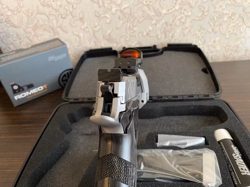 Sig Sauer X6 Skeleton